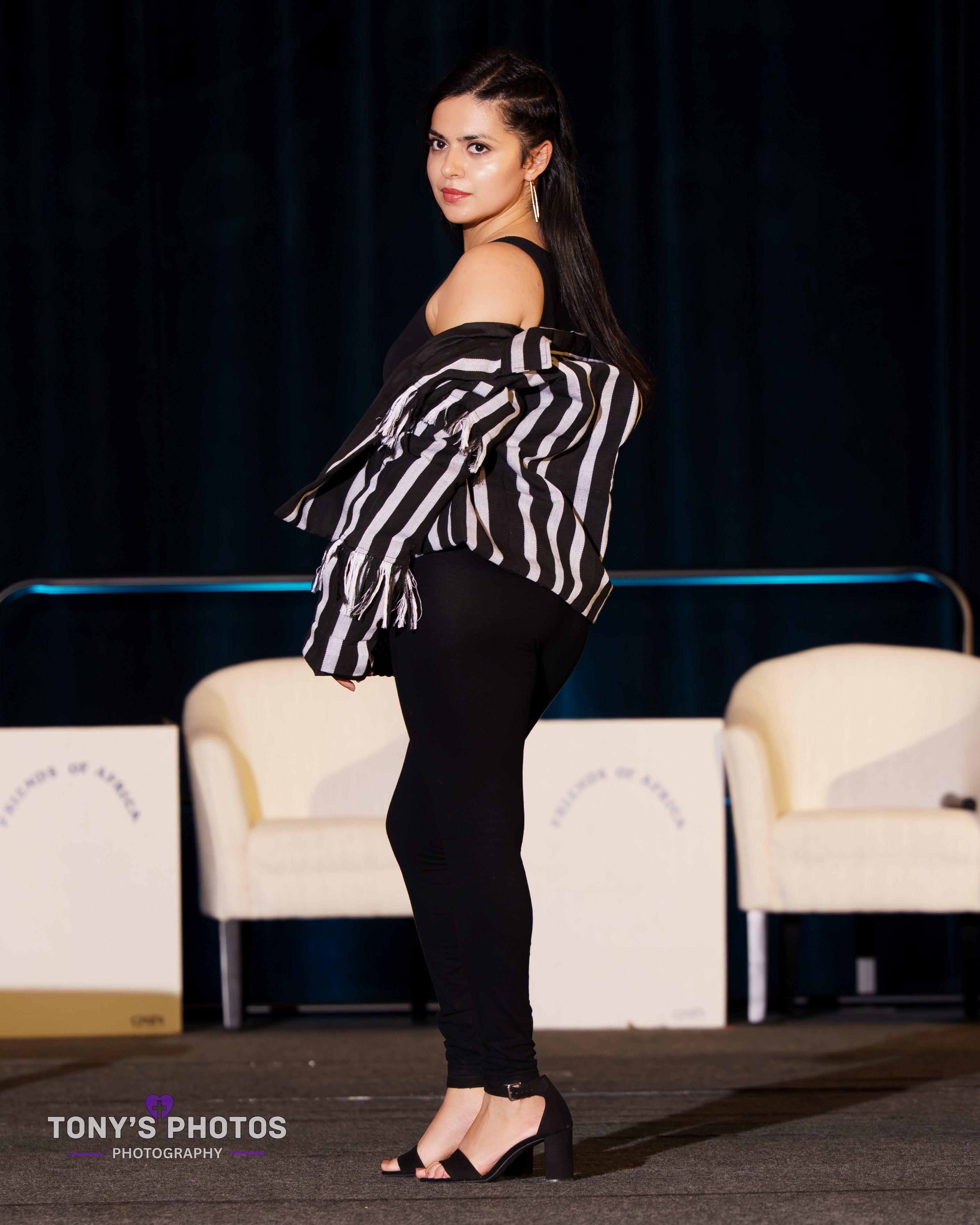 Black and White Striped Jacket - Image 3